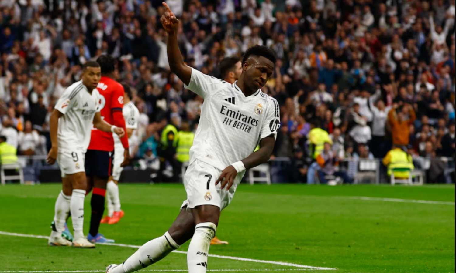 El Real Madrid se levanta en medio de las adversidades y golea al Osasuna