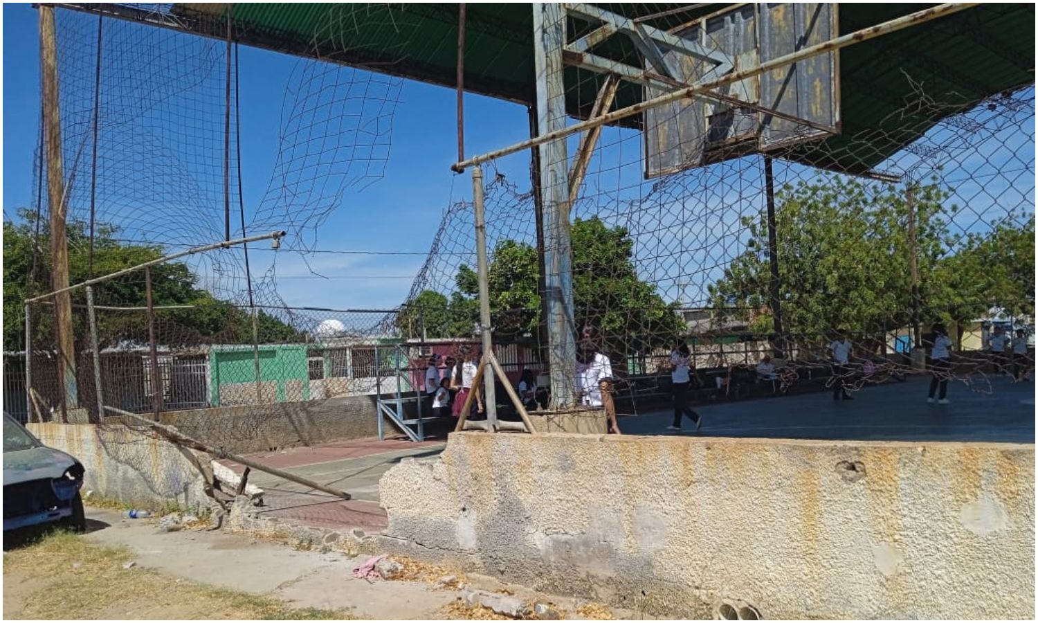 Canchas deportivas en San Jacinto se caen a pedazos tras años en abandono