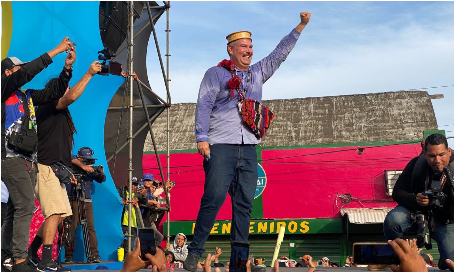 Luis Caldera presenta en Mara su candidatura para la gobernación: “El Zulia no tendrá un gobierno ausente”