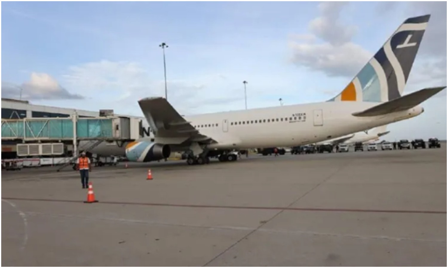 Llegan 208 migrantes venezolanos deportados en vuelo estadounidense