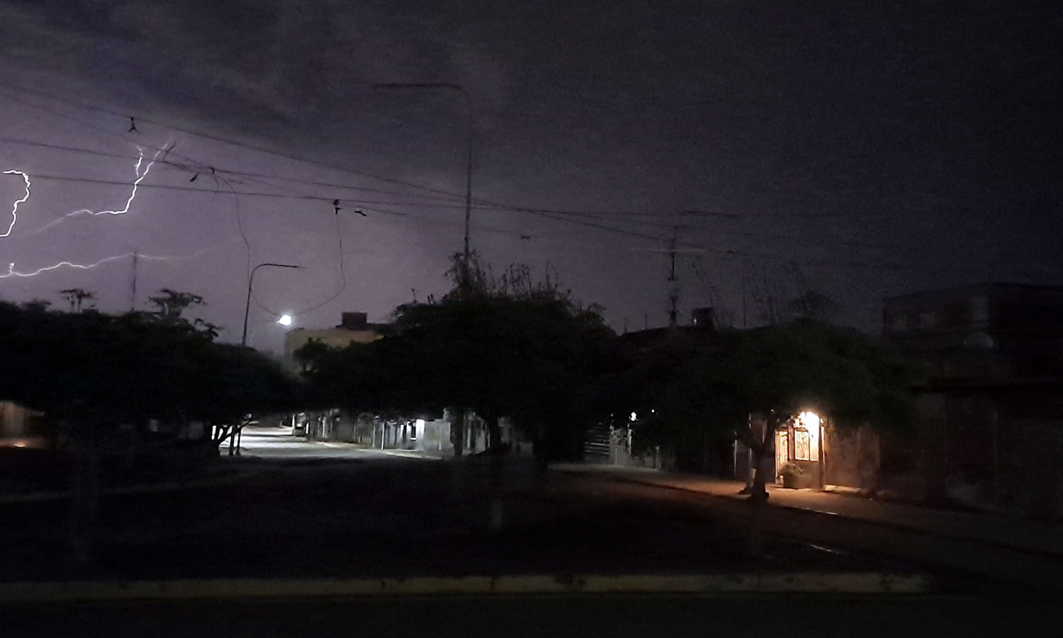 Inameh alerta sobre lluvias y descargas eléctricas en el Zulia este 30 de junio