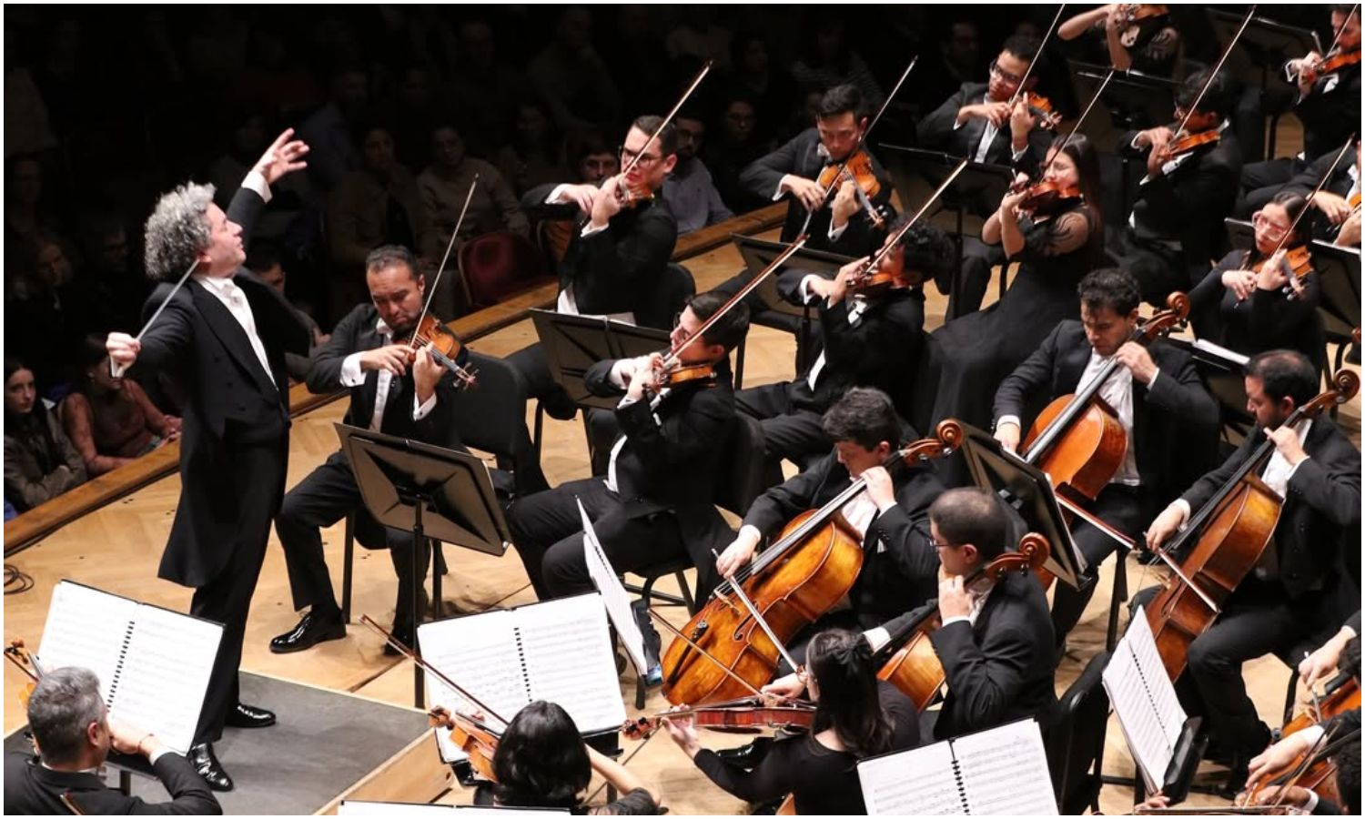 Gustavo Dudamel y la Orquesta Sinfónica Simón Bolívar abrirán los conciertos de Coldplay en Londres