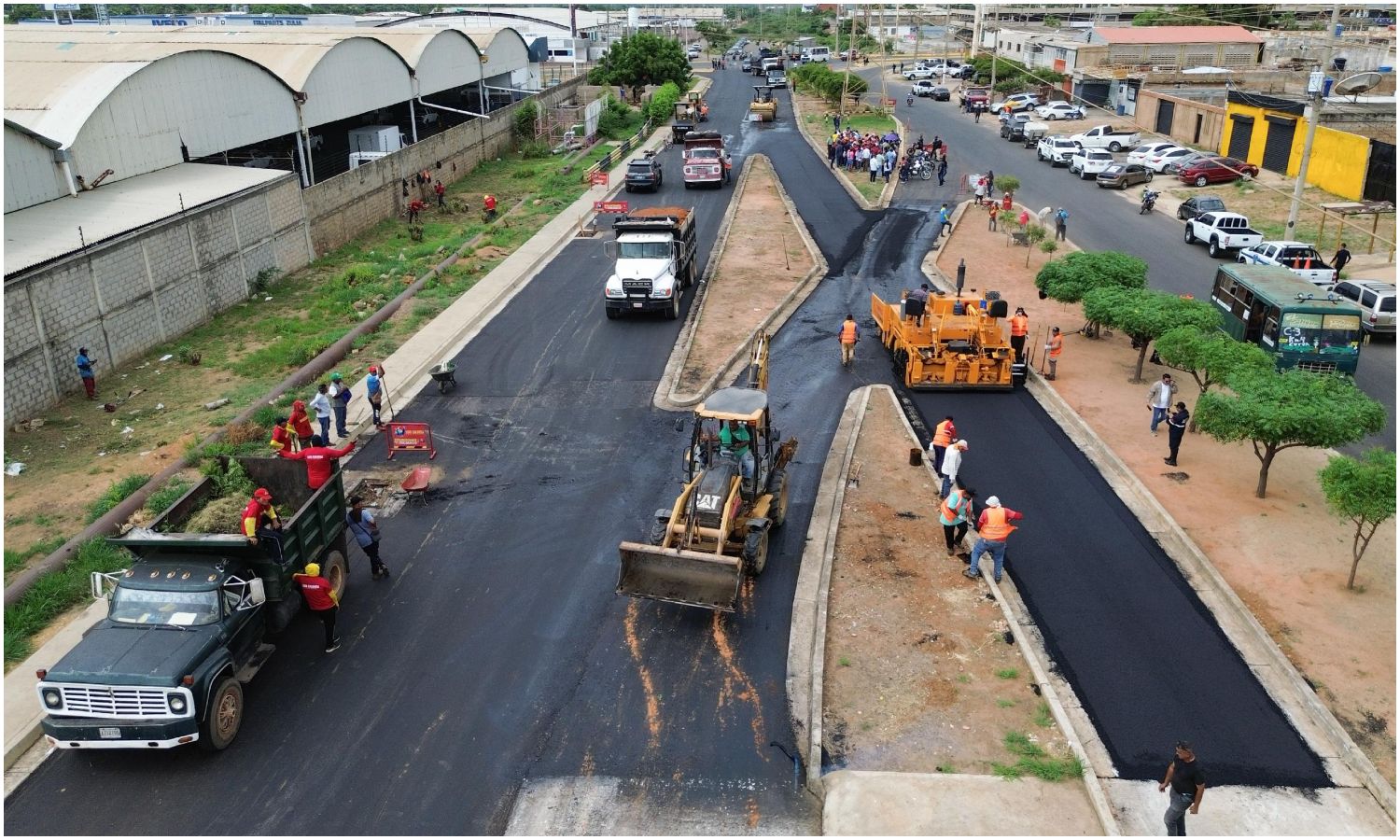 Plan Zulia Oeste inicia con la colocación de 10 mil toneladas de asfaltado en el corredor vial Hugo Chávez