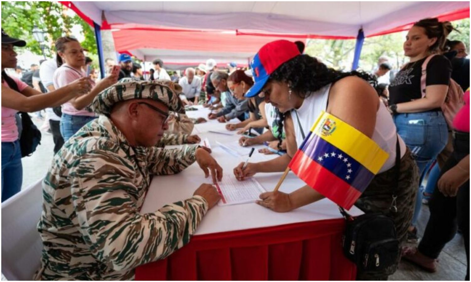 Con 945 puntos habilitados: Nicolás Maduro anuncia segunda jornada de alistamiento a la Milicia Bolivariana