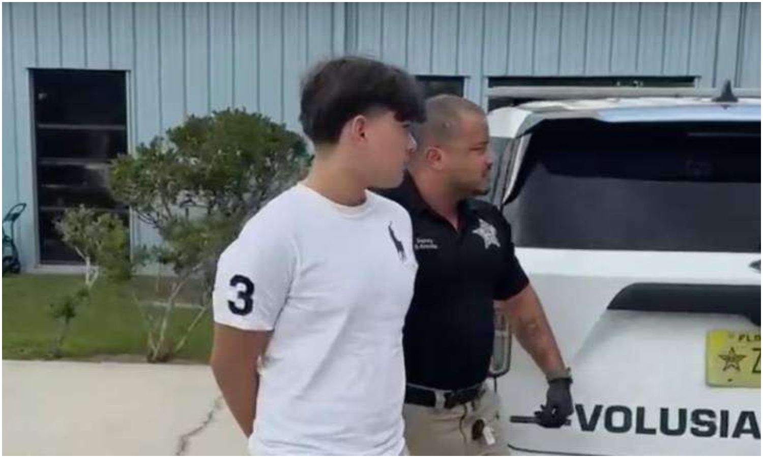 Arrestan a estudiante de 13 años en Florida tras preguntarle a ChatGPT cómo podía matar a su amigo