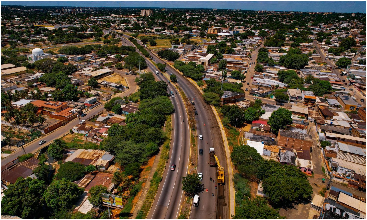 Gobernación del Zulia inicia plan de asfaltado en la Circunvalación 1 para beneficiar a Maracaibo y San Francisco