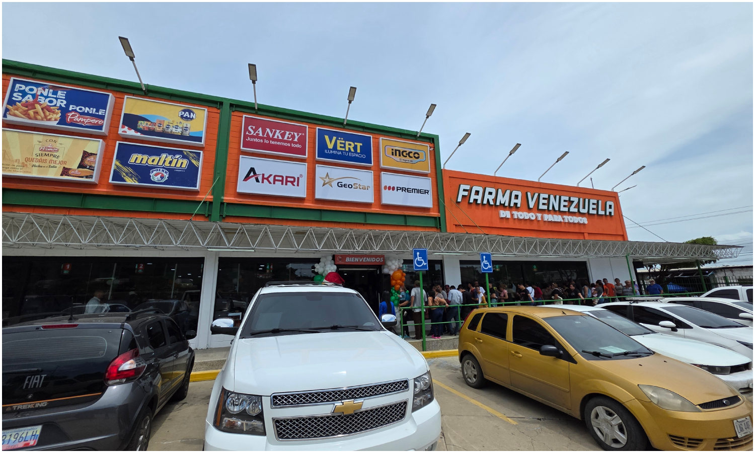 Farma Venezuela inaugura en Los Haticos su sexta sede apostando por el crecimiento económico en Maracaibo