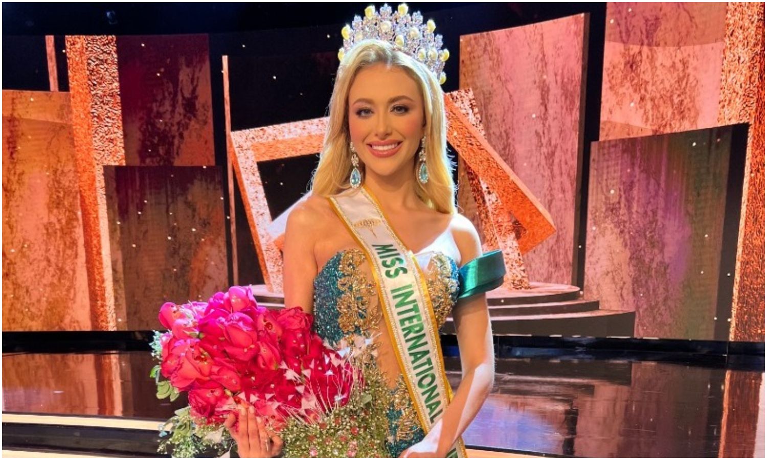 El Zulia orgulloso: Valeria Di Martino es coronada como Miss Venezuela Internacional 2025