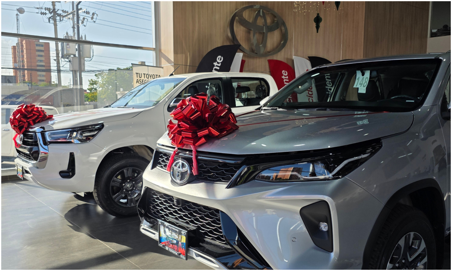 Toyoccidente suma 26 nuevos propietarios en su quinto ShowRoom Experience
