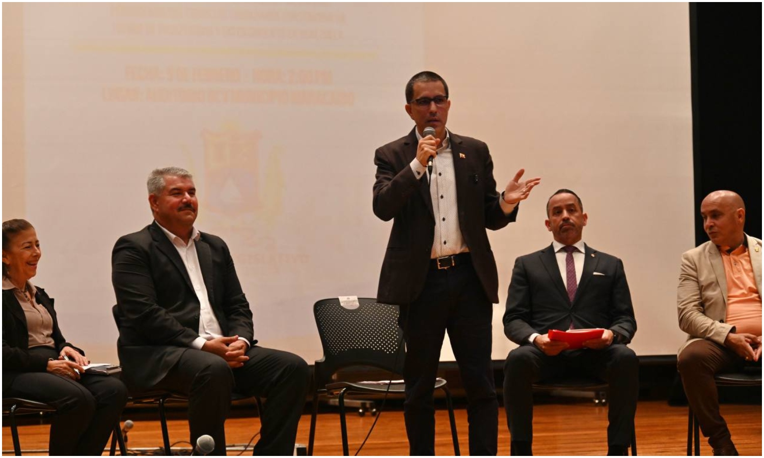 Jorge Arreaza afirma que Ley de Amnistía es una vía para garantizar la paz en Venezuela