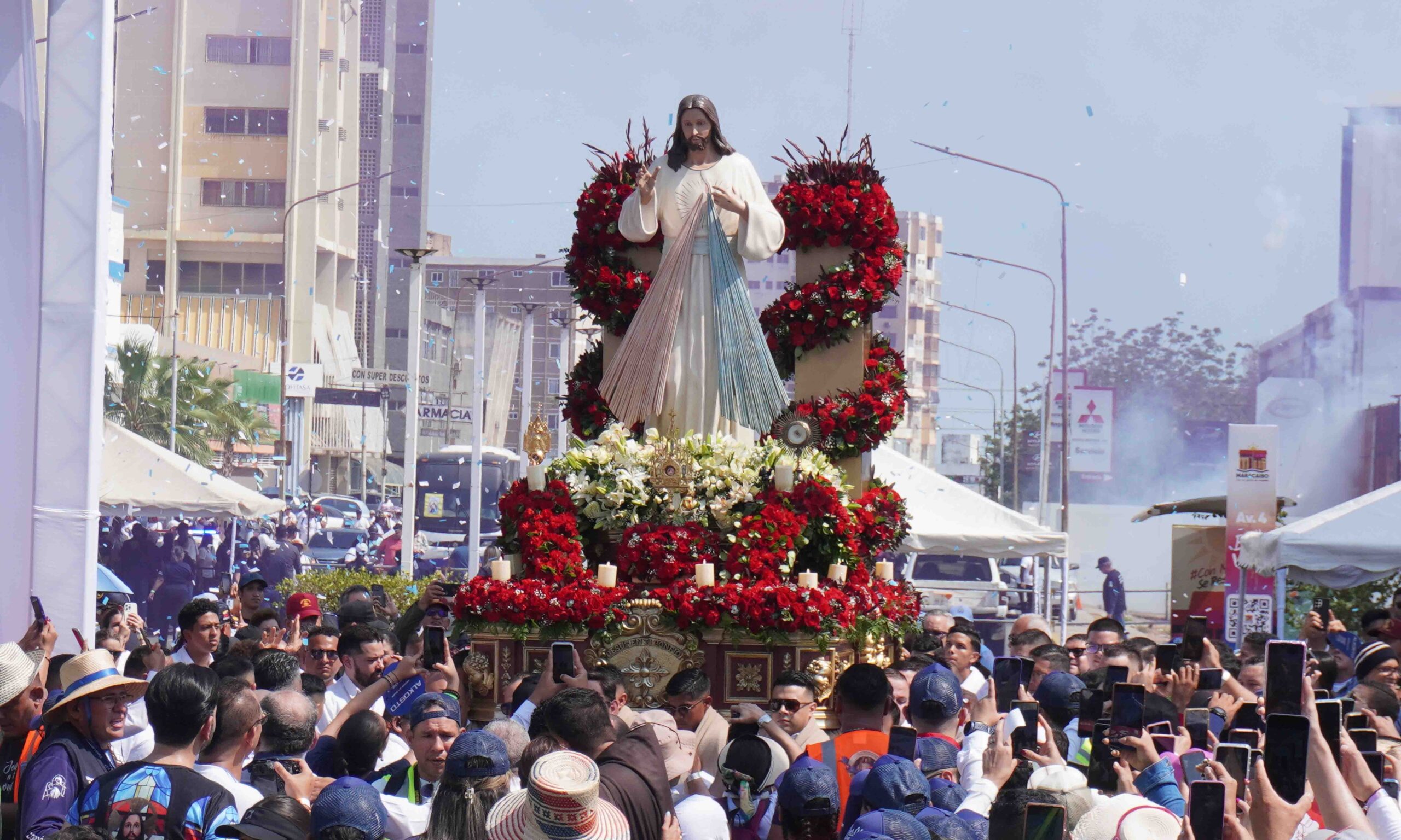 Maracaibo se desbordó ante Jesús de la Misericordia: así estuvo su tradicional procesión