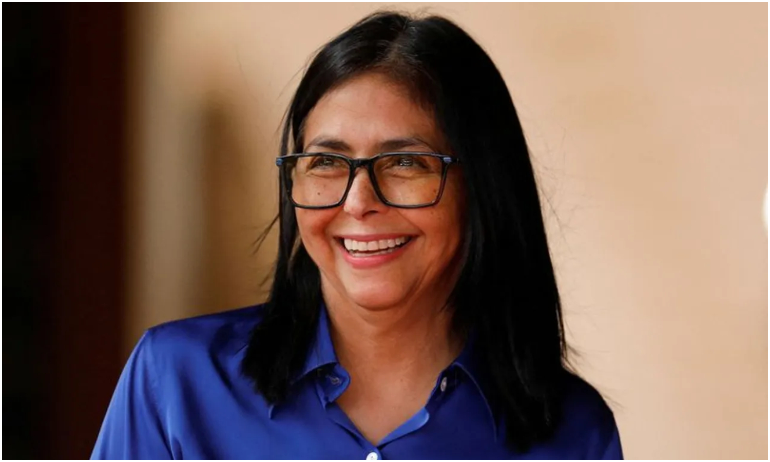 Delcy Rodríguez instala mesa de diálogo laboral para abordar ingresos y condiciones económicas de los trabajadores