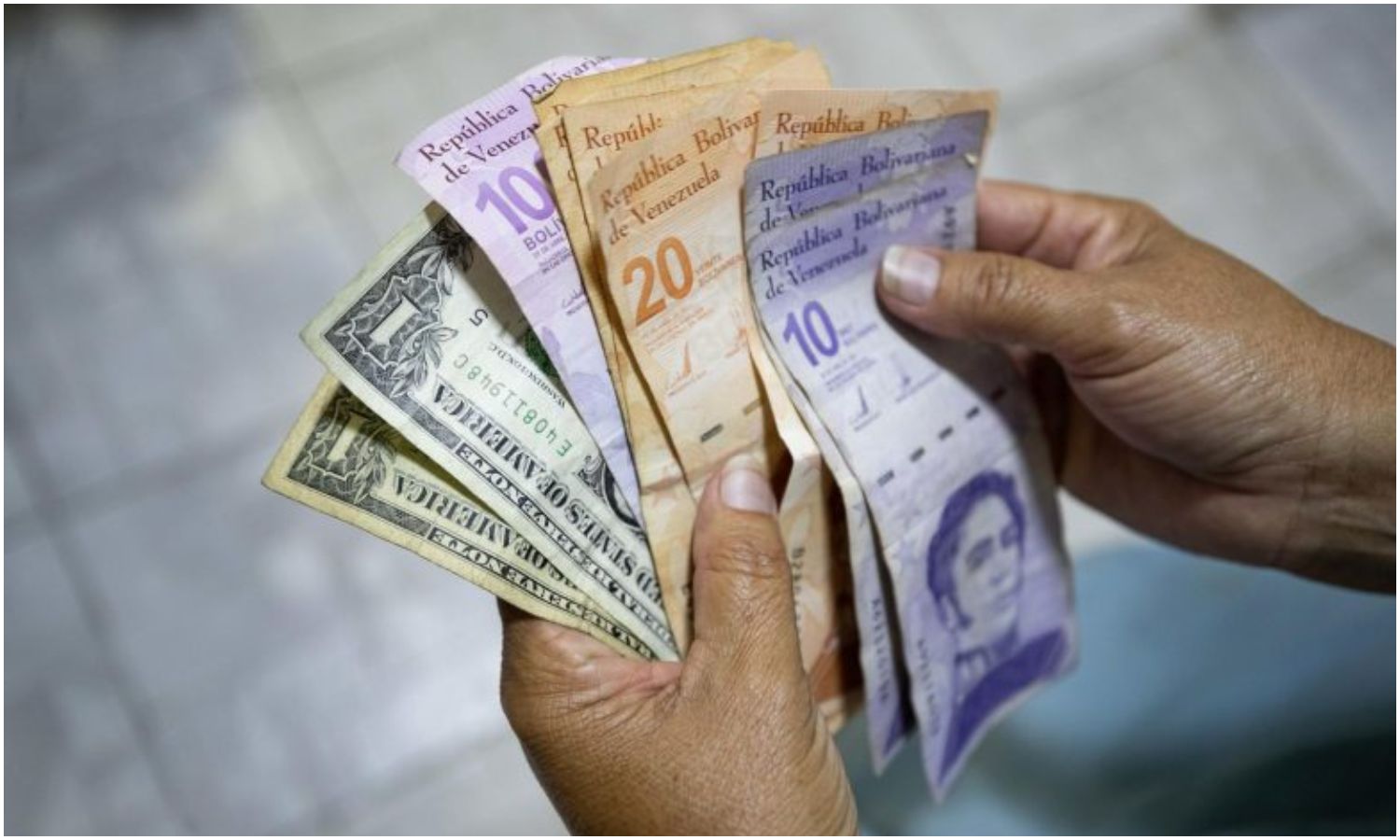 FMI prevé crecimiento de hasta 4 % para la economía venezolana en 2026