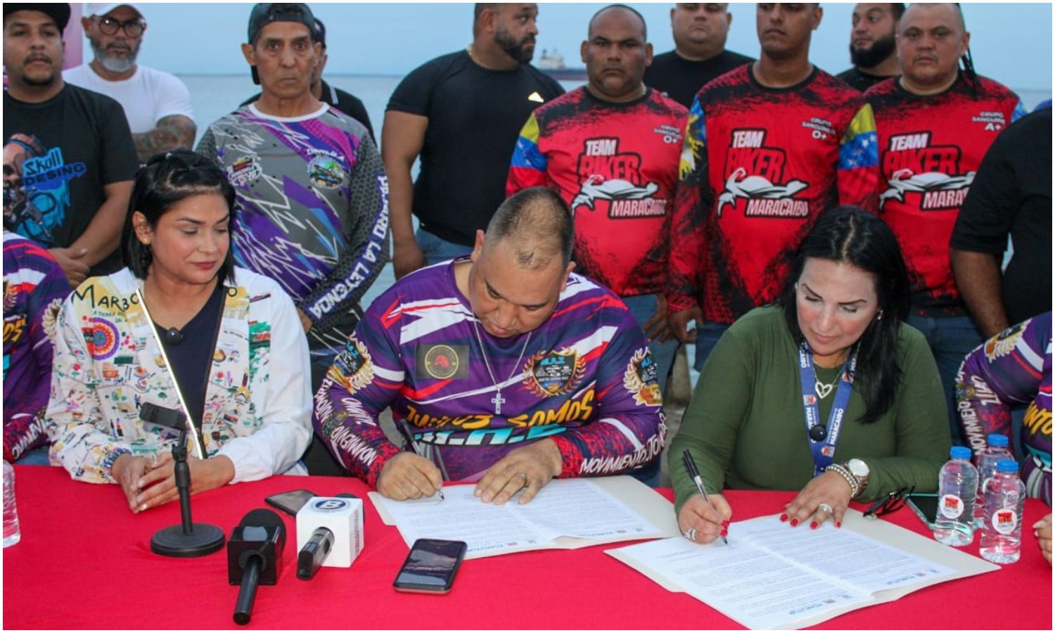 Alcaldía de Maracaibo y Movimiento Automotriz Zuliano sellan alianza para convertir exhibiciones de vehículos en atractivo turístico