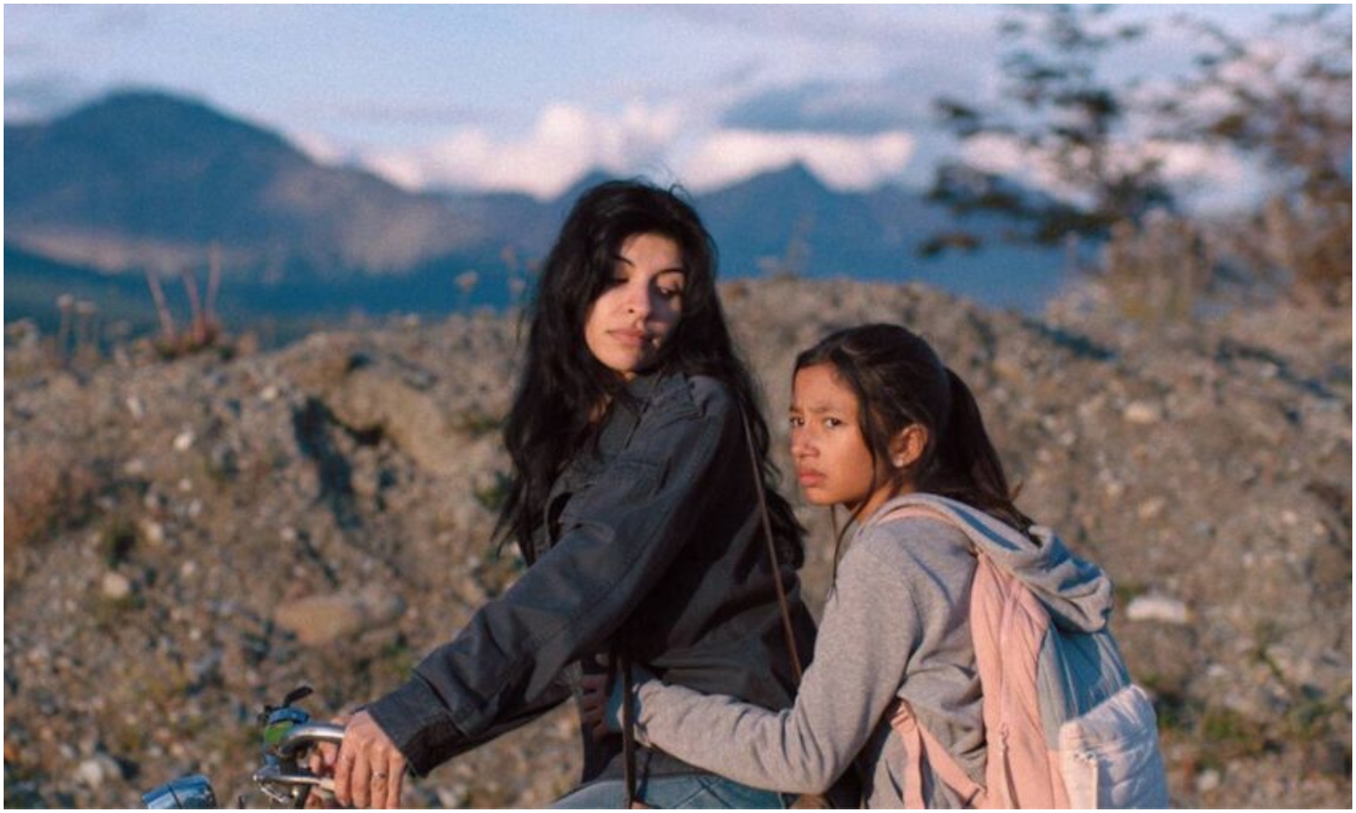 Cazzu debuta como actriz en Netflix con un emotivo papel en «Risa y la cabina del viento»