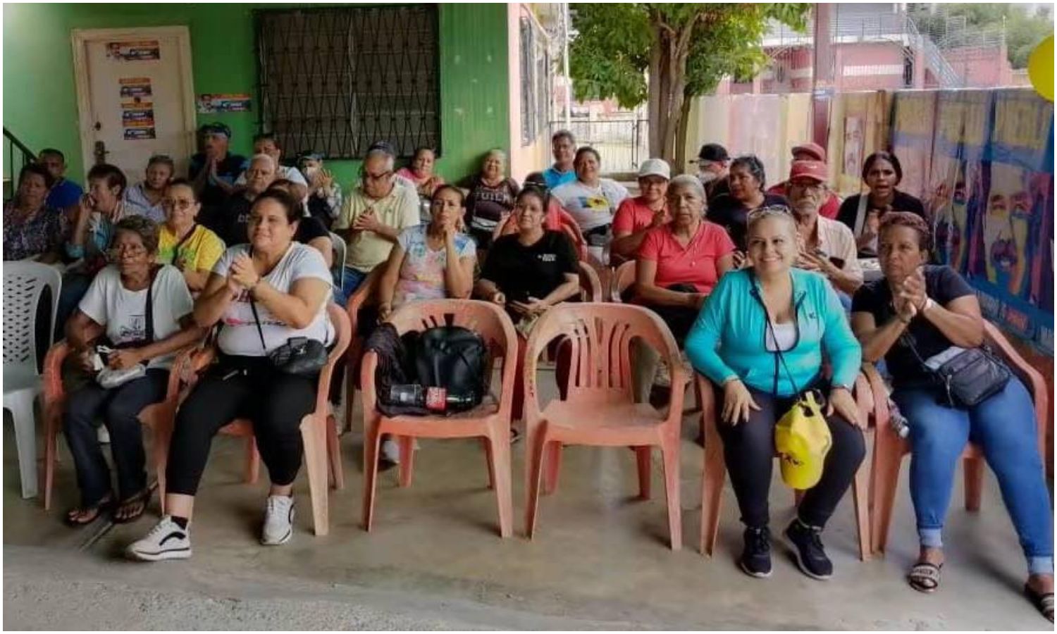 Comunidades de Maracaibo avanzan en proyectos sociales mediante las Consultas Populares