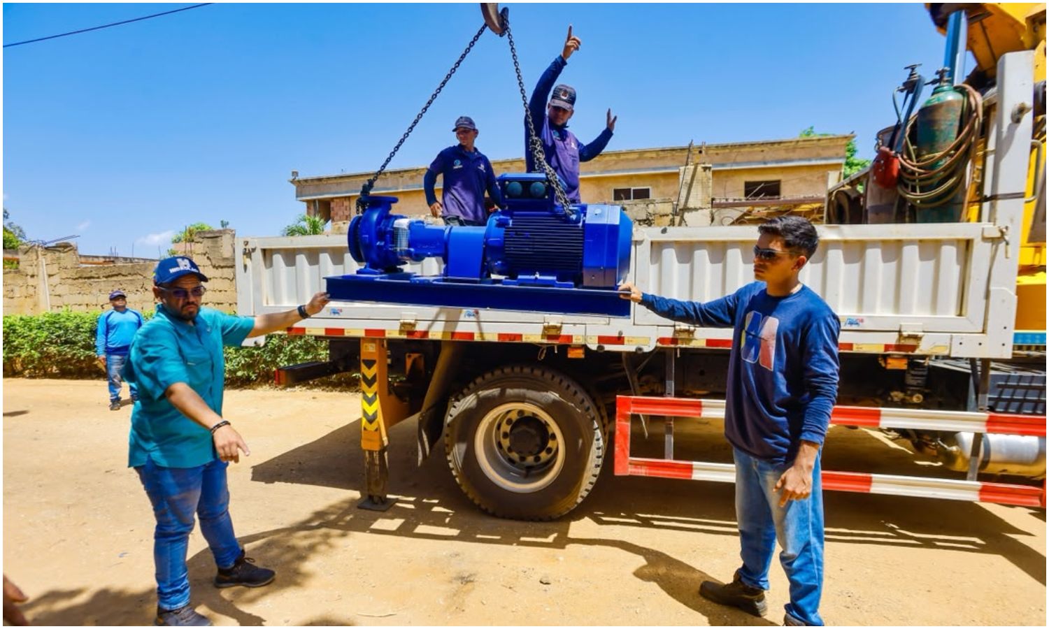 Gobernador Luis Caldera e Hidroven inician construcción de dos estaciones de bombeo para mejorar el suministro de agua en el norte de Maracaibo