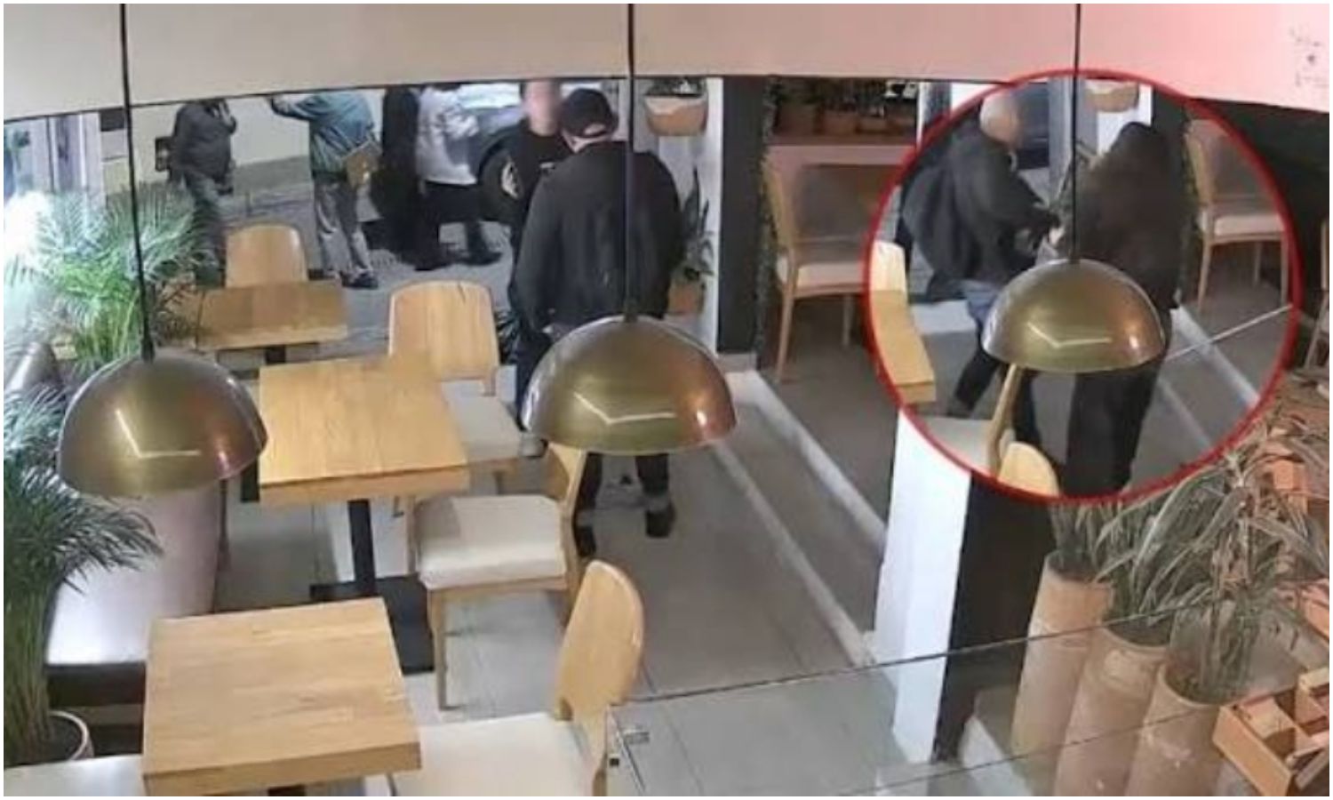 Venezolano golpeó brutalmente a su exjefa tras despedirlo y negarse a pagarle la liquidación en Bogotá (+Video)