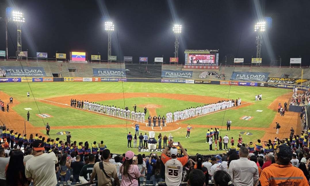 águilas del zulia vs leones del caracas