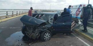 accidente en el puente sobre el lago