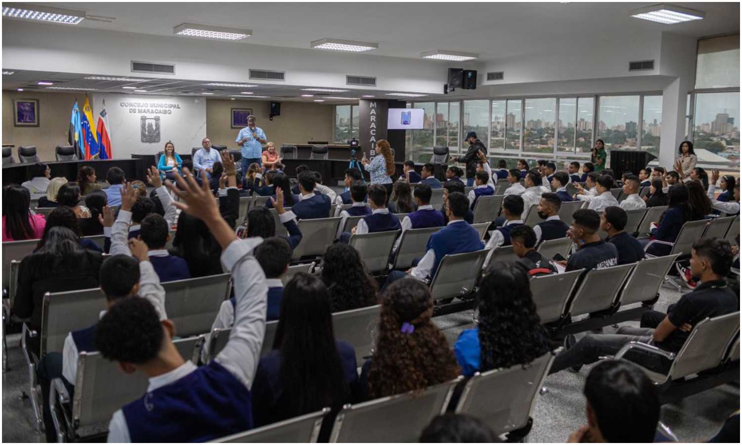 Estudiantes pasantías alcaldía