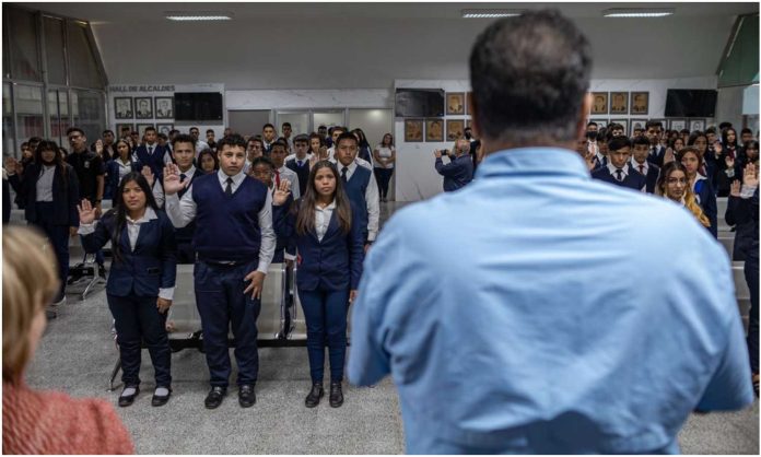 Estudiantes pasantías alcaldía