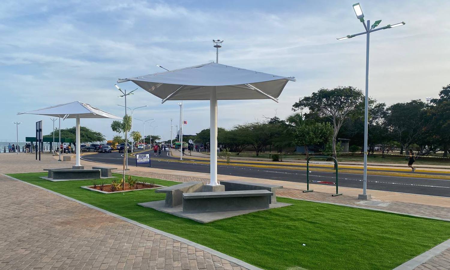 Monumento Batalla Naval del Lago de Maracaibo