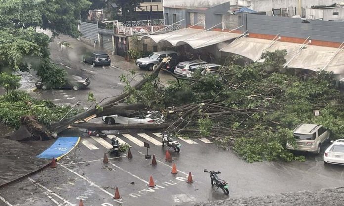 fuertes lluvias