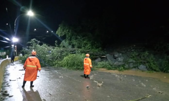 fuertes lluvias