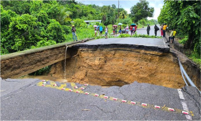 colapso carretera Sucre