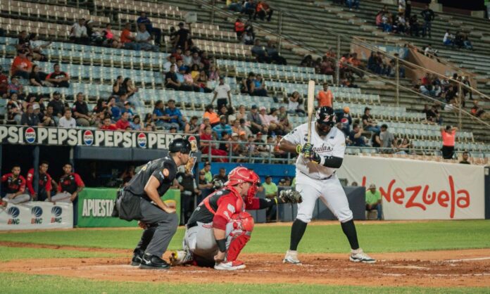 Águilas del Zulia vs Cardenales de Lara