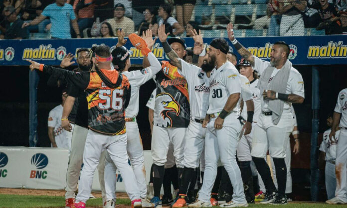 Águilas del Zulia vs Leones del Caracas