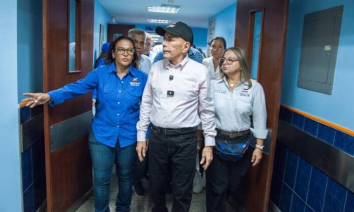 Manuel Rosales inauguró hospital Luis Razetti 22