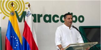 adrián romero